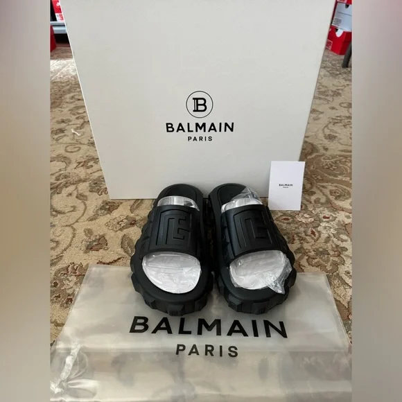 BNWT Balmain Ari Slides! - Picture 2 of 5